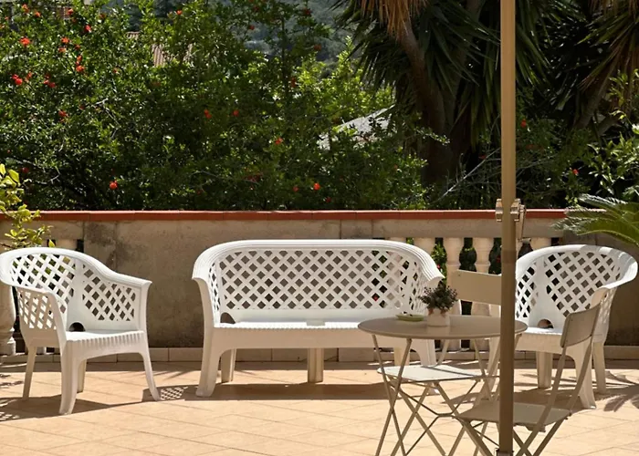 Апартаменты Laria *