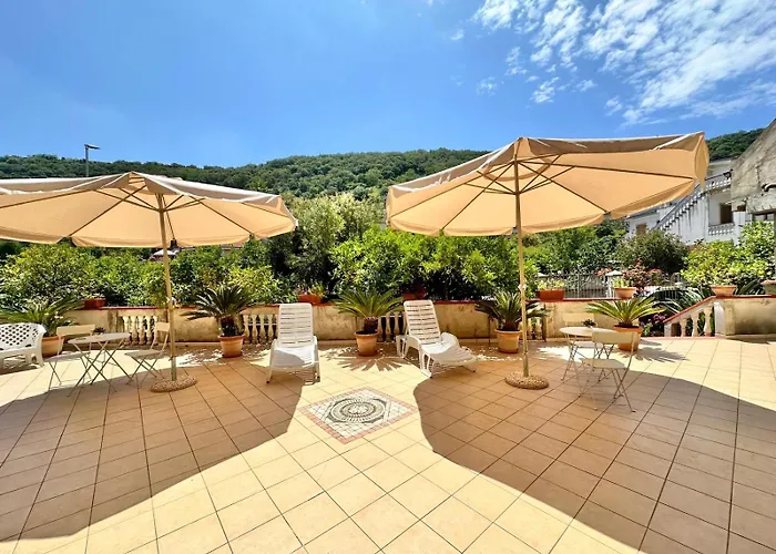 Laria Апартаменты Тропея