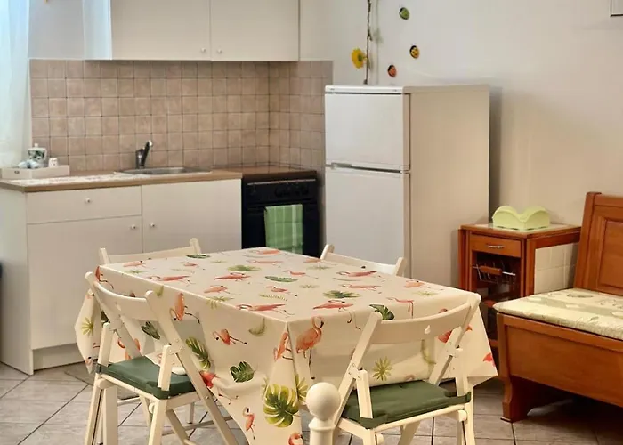 公寓 Laria 特罗佩阿